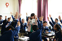 性感美女免费操逼君谊中学“新初中”